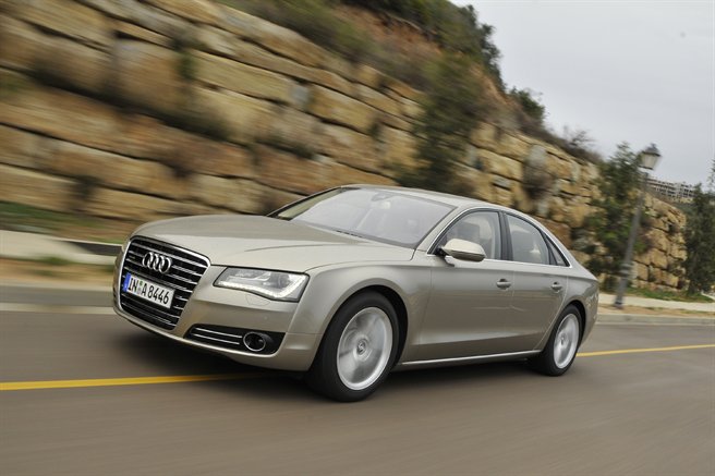 https://wcar.sets.lv/cars/Audi/A8 sedans/6bff7b069740b564c8c05661240869a9.jpg